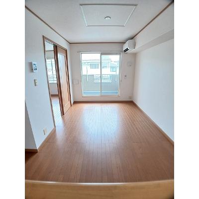 サンロードⅡ 203【管理NO：1-014351301-02030】 ★家具家電は申し込み後に搬入します★の物件写真2
