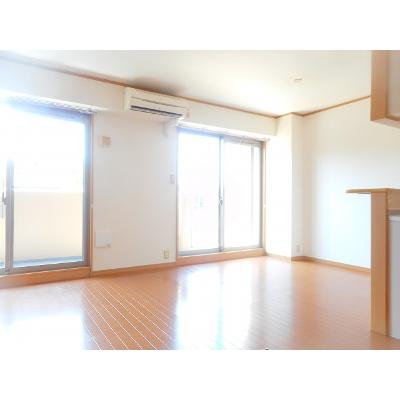 グランツ　コート 105【管理NO：1-013955101-01040】 ★家具家電は申し込み後に搬入します★の物件写真2