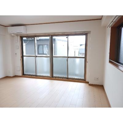ファミール大山 205【管理NO：1-013824101-02040】 ★家具家電は申し込み後に搬入します★の物件写真2