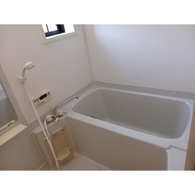 カーサ・カリーノ 101【管理NO：1-013584801-01010】 ★家具家電は申し込み後に搬入しますの物件写真4