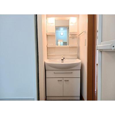カーサ・カリーノ 101【管理NO：1-013584801-01010】 ★家具家電は申し込み後に搬入しますの物件写真6