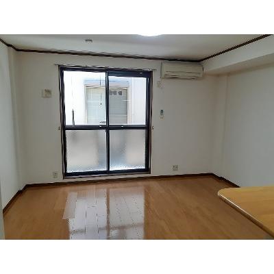 シューネス 103【管理NO：1-012722401-01030】 ★家具家電は申し込み後に搬入します★の物件写真2