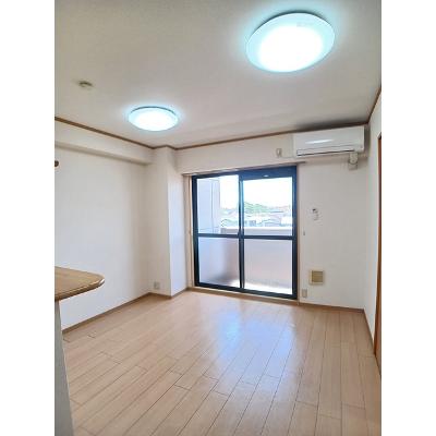 サンシャインタナカ 401【管理NO：1-012514101-04010】 ★家具家電は申し込み後に搬入します★の物件写真2