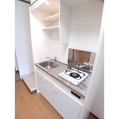 アメニティー２１ 201【管理NO：1-010278101-02010】 ★家具家電は申し込み後に搬入しますの物件写真3
