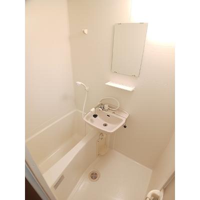 アメニティー２１ 102【管理NO：1-010278101-01020】 ★家具家電は申し込み後に搬入しますの物件写真4