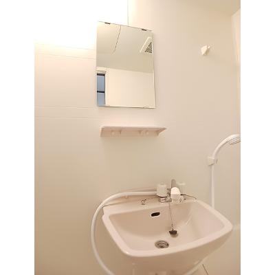 アメニティー２１ 101【管理NO：1-010278101-01010】 ★家具家電は申し込み後に搬入しますの物件写真6