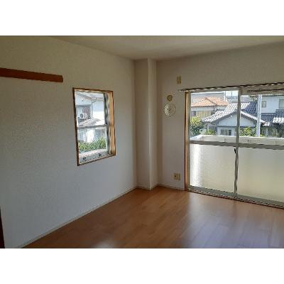 スカイハイツ 201【管理NO：1-006330501-02010】 ★家具家電は申し込み後に搬入しますの物件写真2