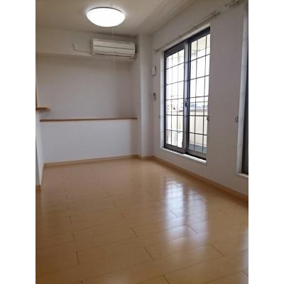 グラシアン 203【管理NO：1-015526101-02030】 ★家具家電は申し込み後に搬入しますの物件写真2
