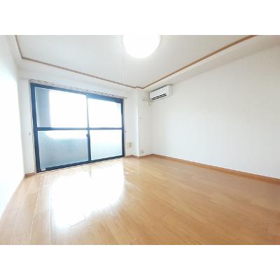 アンフィニ 205【管理NO：1-012671901-02040】 ★家具家電は申し込み後に搬入します★の物件写真2