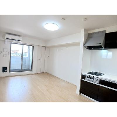 Ｌｕｇａｒ柳原（ルガール） 201【管理NO：1-025372201-02010】 ★家具家電は申し込み後に搬入します★の物件写真2