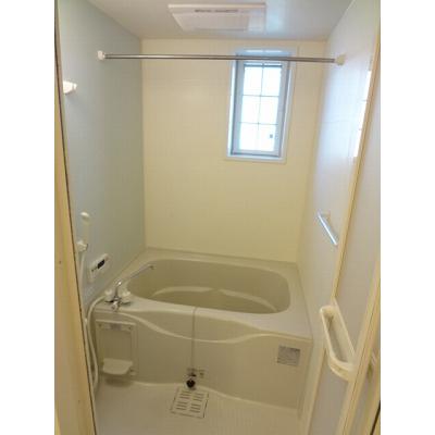 ベストハピネス 102【管理NO：1-016532001-01020】 ★家具家電は申し込み後に搬入します★ ★2026年08月下旬入居可能★の物件写真4