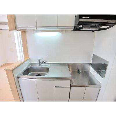 ラ・シュー・エズカ 105【管理NO：1-015799601-01040】 ★家具家電は申し込み後に搬入します★の物件写真3