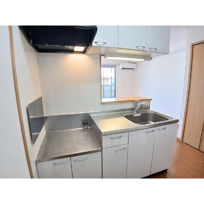 グランデールⅠ 202【管理NO：1-014585301-02020】 ★家具家電は申し込み後に搬入します★の物件写真3