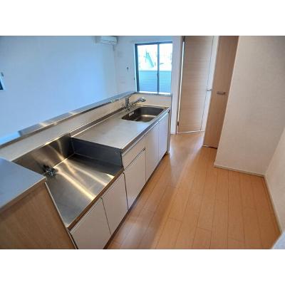 リラッサ 202【管理NO：1-019435001-02020】 ★家具家電は申し込み後に搬入します★の物件写真3