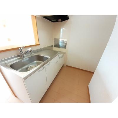 すまいらーくⅣ 201【管理NO：1-014588301-02010】 ★家具家電は申し込み後に搬入します★の物件写真3