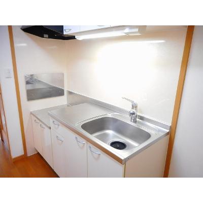 バイオレット 102【管理NO：1-013717201-01020】 ★家具家電は申し込み後に搬入しますの物件写真3
