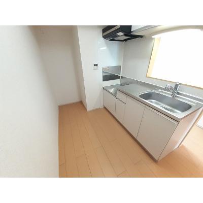 サニーアベニュー 202【管理NO：1-018119501-02020】 ★家具家電は申し込み後に搬入します★の物件写真3