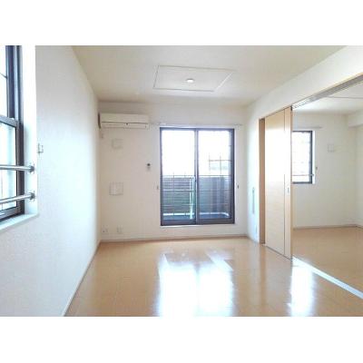 ドマーニ・Ｗ 201【管理NO：1-017870702-02010】 ★家具家電は申し込み後に搬入します★の物件写真2