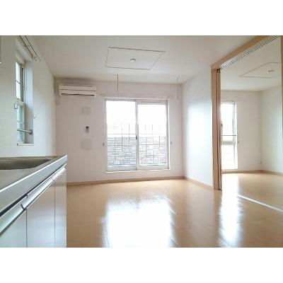 バロン・栗島 205【管理NO：1-016263601-02040】 ★家具家電は申し込み後に搬入します★の物件写真2