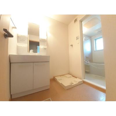 バロン・栗島 205【管理NO：1-016263601-02040】 ★家具家電は申し込み後に搬入します★の物件写真6