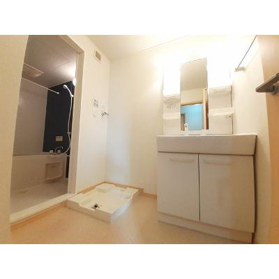 フィガロ 201【管理NO：1-016023001-02010】 ★家具家電は申し込み後に搬入しますの物件写真6