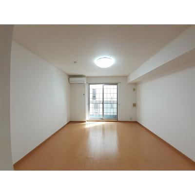 ピュア・トーン 102【管理NO：1-014436701-01020】 ★家具家電は申し込み後に搬入します★の物件写真2