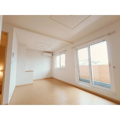 ホワイトメゾンⅠ 201【管理NO：1-016171101-02010】 ★家具家電は申し込み後に搬入します★の物件写真2
