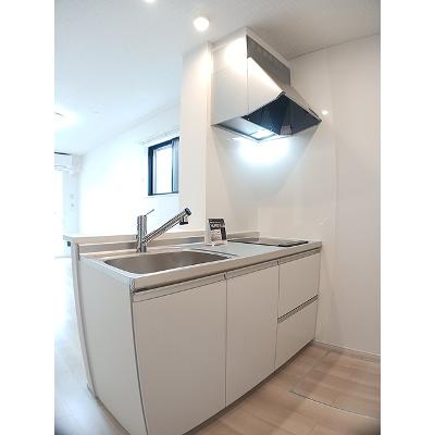 ヴァーチュ葵 106【管理NO：1-028415101-01050】 ★家具家電は申し込み後に搬入します★の物件写真3