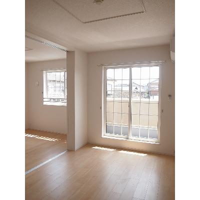 マッシモ勝佐 203【管理NO：1-021322301-02030】 2026年07月上旬入居可能の物件写真2