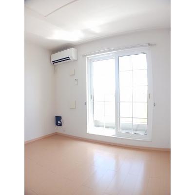 グレイシャス　プラス 203【管理NO：1-016549801-02030】 ★家具家電は申し込み後に搬入します★の物件写真2