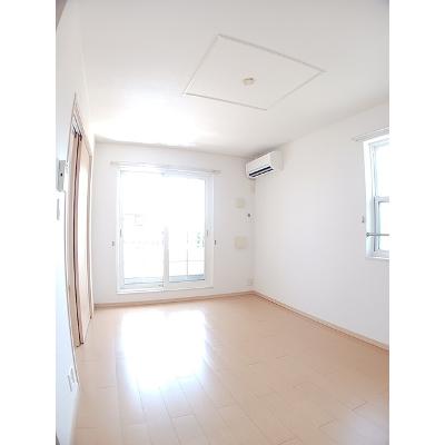 サザンレジデンスＨ＆Ｈ 201【管理NO：1-016017801-02010】 ★家具家電は申し込み後に搬入します★の物件写真2