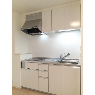 ブルースカイ 105【管理NO：1-027151801-01040】 ★家具家電は申し込み後に搬入します 2026年07月中旬入居可能の物件写真3