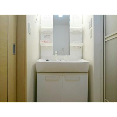apartment 愛知県稲沢市緑町１丁目１８番地 

↓地図はこちらから