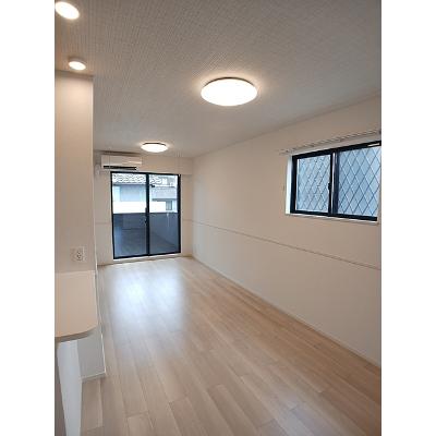 アンセスター貴船Ⅱ 101【管理NO：1-028567701-01010】 ★家具家電は申し込み後に搬入しますの物件写真2