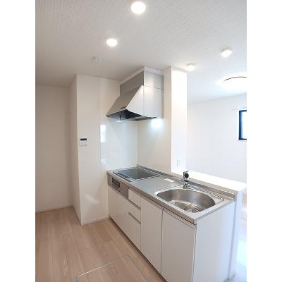 クレストコート瀬部　Ⅰ 101【管理NO：1-028559201-01010】 ★家具家電は申し込み後に搬入します★の物件写真3