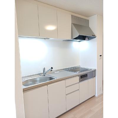 サリーレⅢ 103【管理NO：1-028224701-01030】 ★家具家電は申し込み後に搬入します★の物件写真3