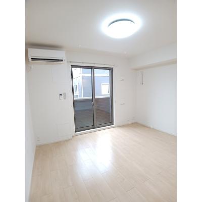 レジデンス　グー　グー 101【管理NO：1-025365601-01010】 ★家具家電は申し込み後に搬入しますの物件写真2