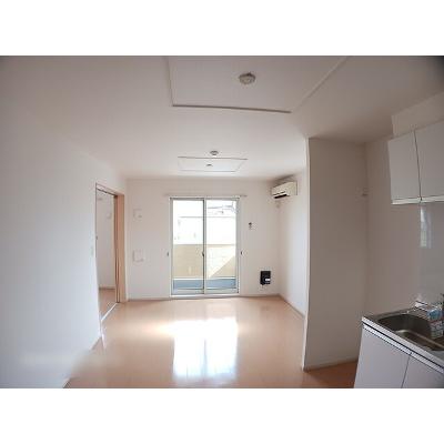 メゾン・セドレ 102【管理NO：1-018327001-01020】 ★家具家電は申し込み後に搬入します★の物件写真2