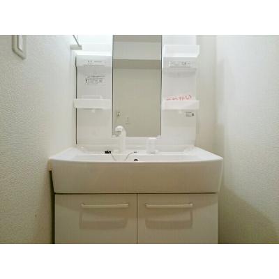 ラ・ヴィータⅡ 202【管理NO：1-017299601-02020】 ★家具家電は申し込み後に搬入します★の物件写真6