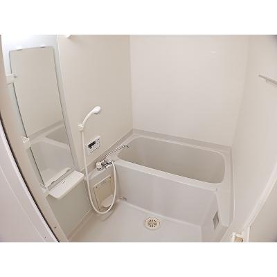 サン・アルバーダ 301【管理NO：1-013918401-03010】 ★家具家電は申し込み後に搬入しますの物件写真4