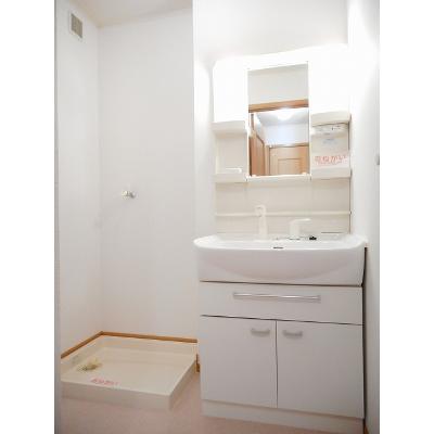 アンソリューム 102【管理NO：1-013794201-01020】 ★家具家電は申し込み後に搬入します★の物件写真6