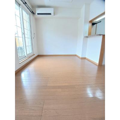 フレスクーラーＢ 202【管理NO：1-013463902-02020】 ★家具家電は申し込み後に搬入します★の物件写真2