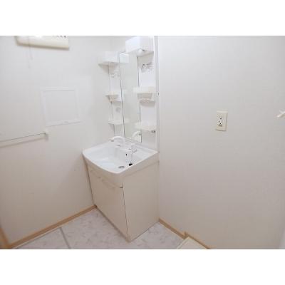フォルトゥーナ　Ｂ 203【管理NO：1-015009702-02030】 ★家具家電は申し込み後に搬入しますの物件写真6