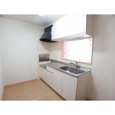オンブラージュ　Ａ 101【管理NO：1-014868601-01010】 ★家具家電は申し込み後に搬入しますの物件写真3