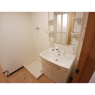 エターナルライフ 102【管理NO：1-099425401-01020】 ★家具家電は申し込み後に搬入しますの物件写真6