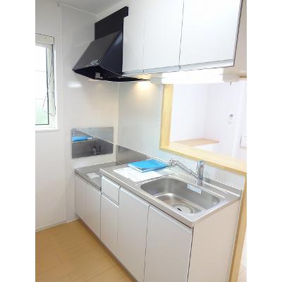 サニーレジデンス　２号館 202【管理NO：1-020036801-02020】 ★家具家電は申し込み後に搬入します 2026年07月中旬入居可能の物件写真3