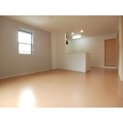 レジデンス・モッポ 203【管理NO：1-018664301-02030】 ★家具家電は申し込み後に搬入します★の物件写真2