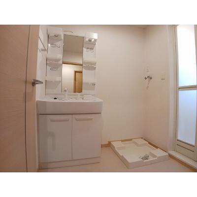 カレント　Ａ 203【管理NO：1-016099701-02030】 ★家具家電は申し込み後に搬入しますの物件写真6