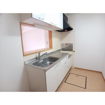 サンリットパークＢ 103【管理NO：1-015004702-01030】 ★家具家電は申し込み後に搬入しますの物件写真3