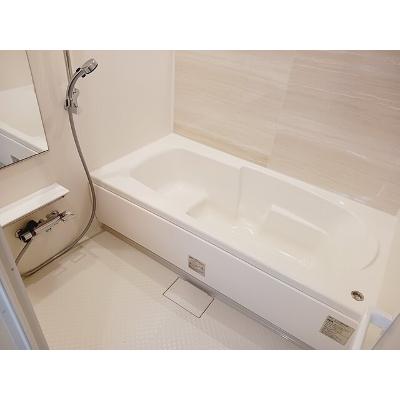 レヴァータ 103【管理NO：1-027934901-01030】 ★家具家電は申し込み後に搬入します★の物件写真4